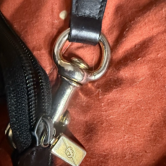 Authentic Gucci vintage crossbody - Picture 10 of 13